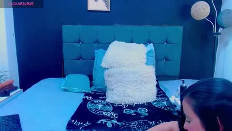 C A L L  M E  M I A  online show from December 17, 10:49 pm