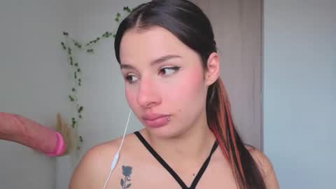 Mia adams  online show from October 28, 6:10 pm