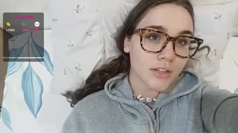 mia_boone online show from December 15, 11:23 am