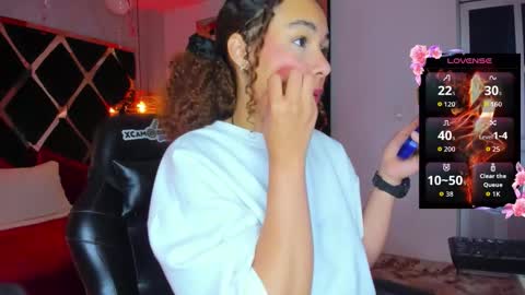 mia_cartther online show from February 17, 1:07 pm