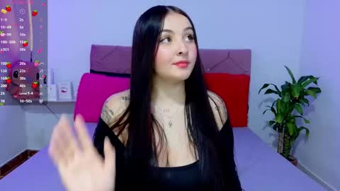 mia_cherry07 online show from May 27, 4:31 am
