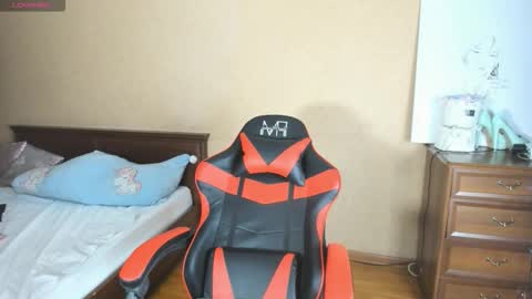 Ami online show from November 17, 9:26 am