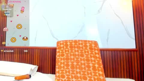 Mia Conde online show from February 21, 1:11 pm