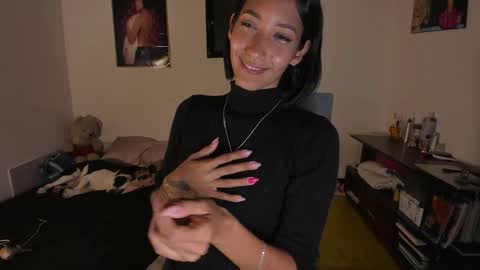 Mia Sandoval online show from March 11, 12:44 pm