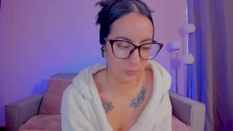 Sarah Luna online show from March 16, 6:34 pm