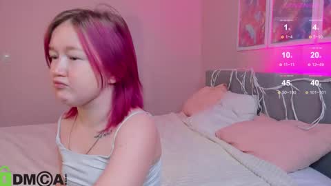 Mia online show from September 16, 3:07 am