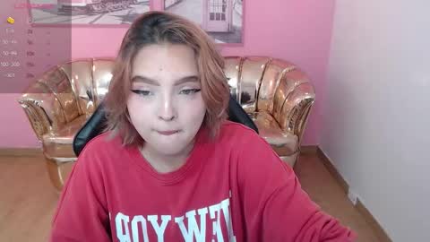 Mia online show from November 11, 12:38 pm