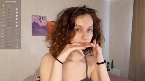 Mia  online show from February 7, 9:37 am