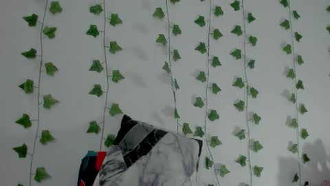 MIA online show from February 6, 10:35 pm