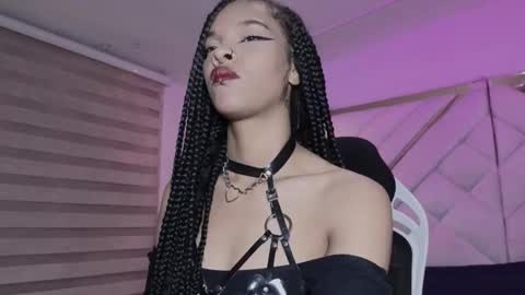 Mia online show from March 13, 3:13 am