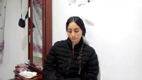 mia kaneee online show from January 15, 3:00 am