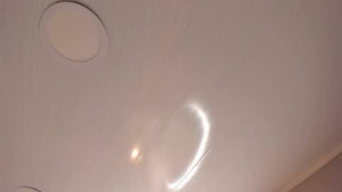 Mia online show from March 1, 2:46 am