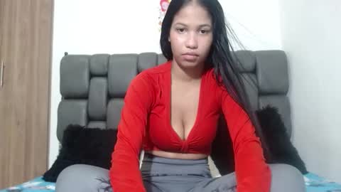 mia_kleim1 online show from March 16, 1:22 am