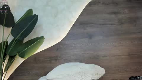 mia_lacy online show from February 12, 10:37 pm