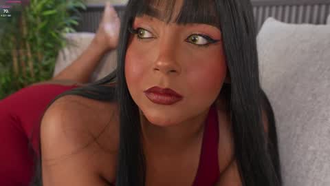 mia_lacy online show from May 13, 4:21 am