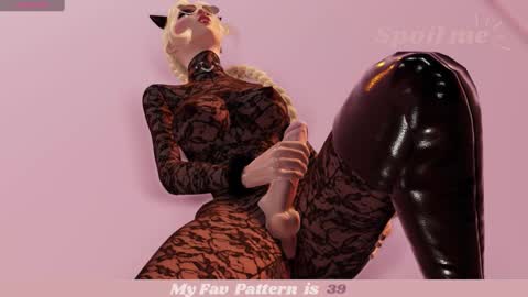 Mia online show from December 1, 6:46 pm