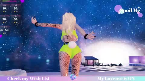 Snapshot of mia_lilah chatting on May 17, 6:15 pm Mia online show from May 17, 6:15 pm