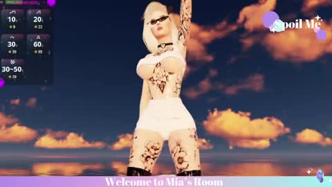 Snapshot of mia_lilah chatting on May 26, 6:37 pm Mia online show from May 26, 6:37 pm