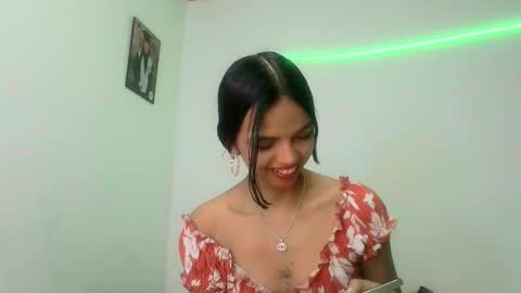 Snapshot of mia_lucy_21 chatting on November 12, 7:46 pm mia lucy 21 online show from November 12, 7:46 pm