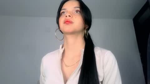 mia lucy 21 online show from July 30, 1:26 am