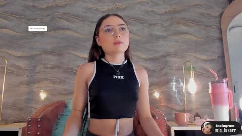 mia_luxor online show from March 14, 11:37 am