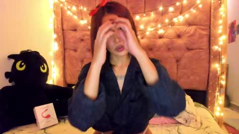 mia_miel69 online show from May 18, 10:43 am