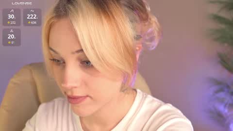 mia_milagros online show from July 15, 7:46 am