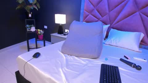 MIA  online show from March 5, 7:54 pm