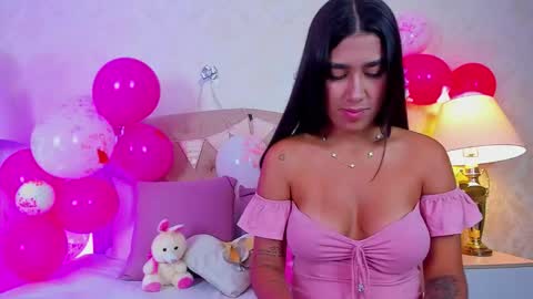 mia montess online show from March 24, 2:33 pm
