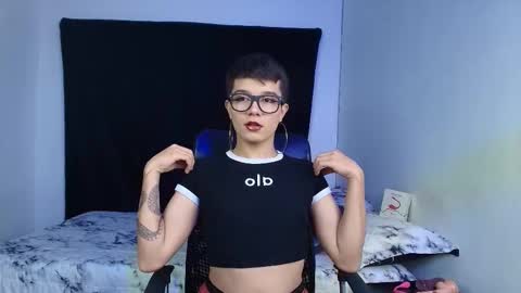 Snapshot of mia_roos13 chatting on October 31, 2:01 am mia_roos13 online show from October 31, 2:01 am