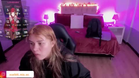 Snapshot of mia_rousseau chatting on January 16, 3:10 am MIA online show from January 16, 3:10 am