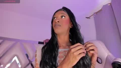 Snapshot of mia_royal chatting on July 21, 4:09 pm mia_royal online show from July 21, 4:09 pm