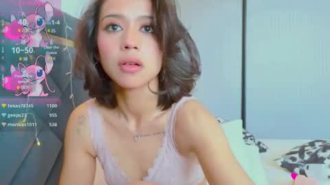 Mia online show from February 9, 9:37 am