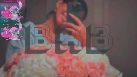 Mia online show from February 16, 5:37 am