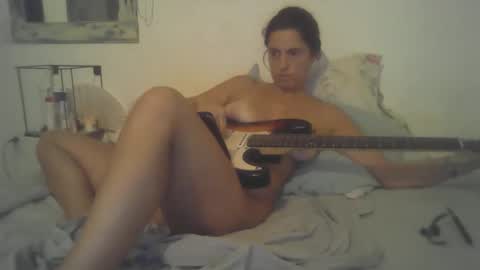 Mia online show from April 9, 10:48 pm