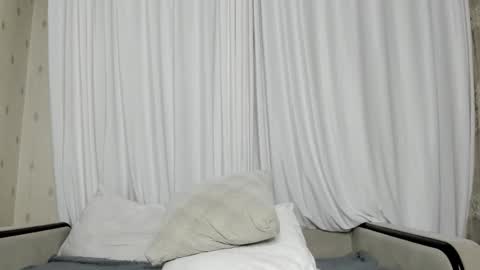 Snapshot of mia_soyun chatting on September 22, 5:48 pm Your Soyun online show from September 22, 5:48 pm