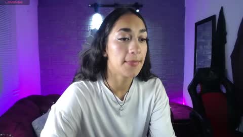 mia_strong_m online show from April 28, 5:40 pm