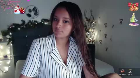 Snapshot of mia_sweetdc chatting on December 29, 7:00 pm mia_sweetdc online show from December 29, 7:00 pm