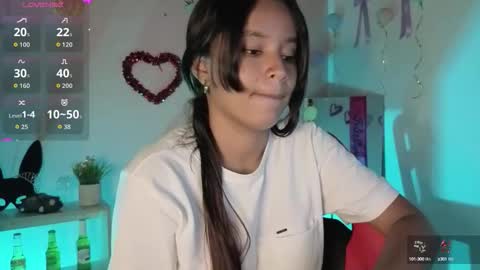 Snapshot of mia_sweetdc chatting on September 16, 7:04 pm mia_sweetdc online show from September 16, 7:04 pm