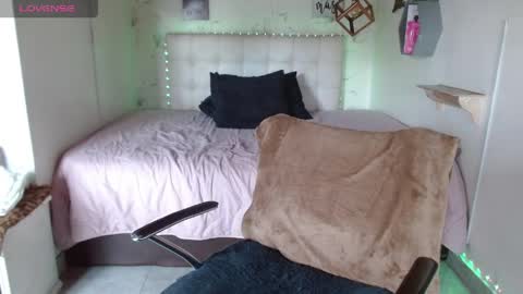 Snapshot of mia_velvet1 chatting on April 9, 1:38 pm MIA online show from April 9, 1:38 pm