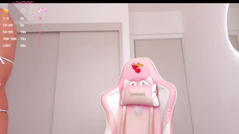     online show from December 17, 3:49 pm