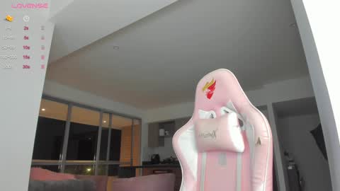     online show from January 22, 7:03 am