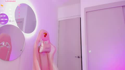     online show from February 22, 10:29 am