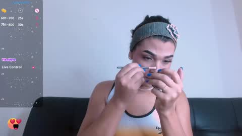 Snapshot of miaa_heart chatting on February 3, 2:24 pm Mia online show from February 3, 2:24 pm
