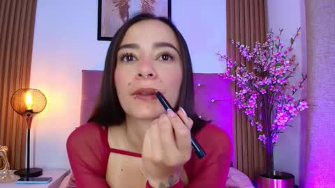 Snapshot of miaa_queen2 chatting on February 13, 11:17 am Mia online show from February 13, 11:17 am