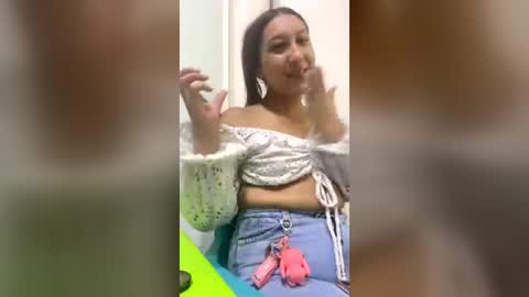 Snapshot of miaa_scott chatting on July 6, 6:21 pm online show from July 6, 6:21 pm