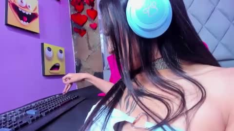 Miaa online show from February 18, 9:32 am