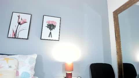 Snapshot of miaa_z chatting on June 23, 12:36 pm Miaa online show from June 23, 12:36 pm