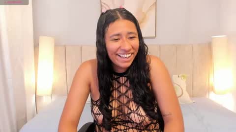Snapshot of miaaasweet chatting on September 12, 12:38 pm Mia online show from September 12, 12:38 pm