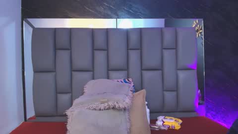 Snapshot of miaabrown__ chatting on November 21, 12:04 pm Mia online show from November 21, 12:04 pm